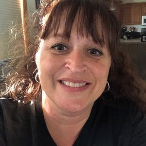 Meet your Posher, Dana